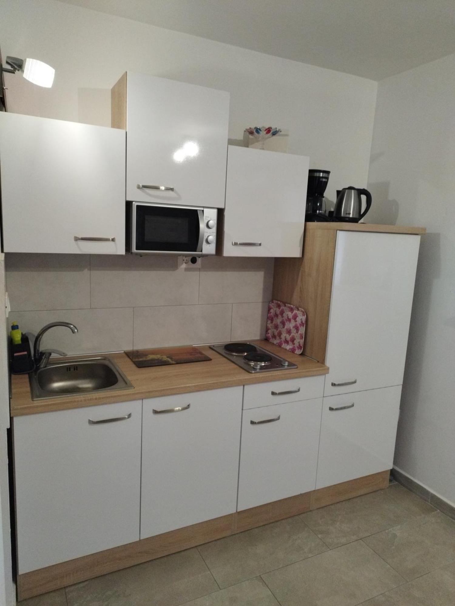 Apartmani Memic 100 M Do Plaze, Apartments Memic Only 100M From Beach Poreč Exterior foto