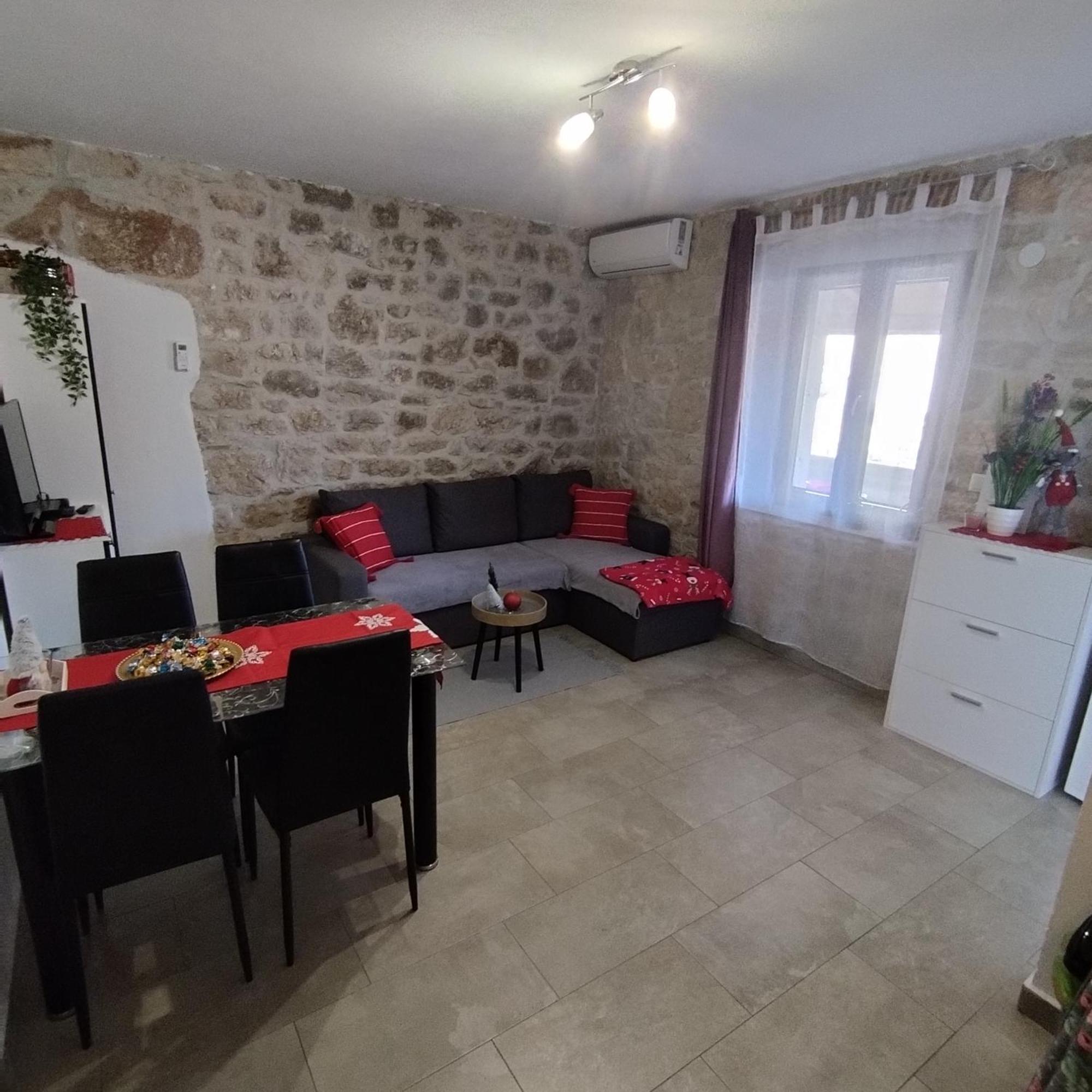 Apartmani Memic 100 M Do Plaze, Apartments Memic Only 100M From Beach Poreč Exterior foto